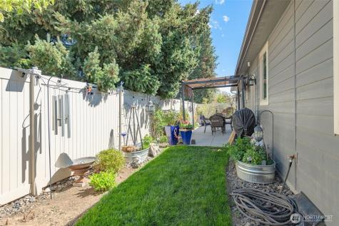 227 Pershing Circle Wenatchee WA 98801
