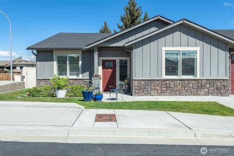 227 Pershing Circle Wenatchee WA 98801