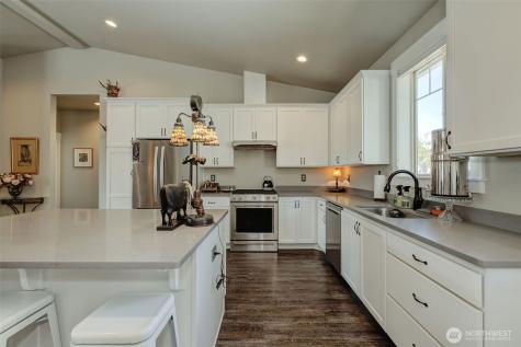 227 Pershing Circle Wenatchee WA 98801