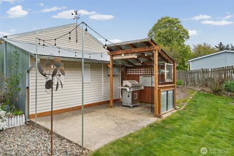1922 76th Street Ct E Tacoma WA 98404