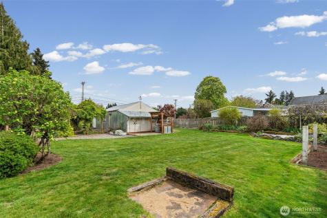 1922 76th Street Ct E Tacoma WA 98404