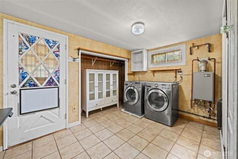 1922 76th Street Ct E Tacoma WA 98404