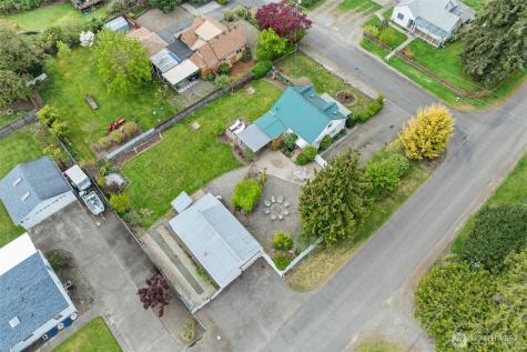 1922 76th Street Ct E Tacoma WA 98404