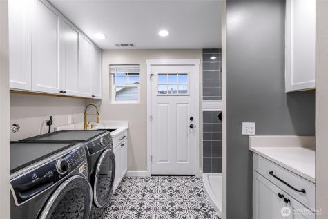 23448 Sherry Lane Mount Vernon WA 98274