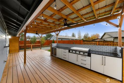 23448 Sherry Lane Mount Vernon WA 98274