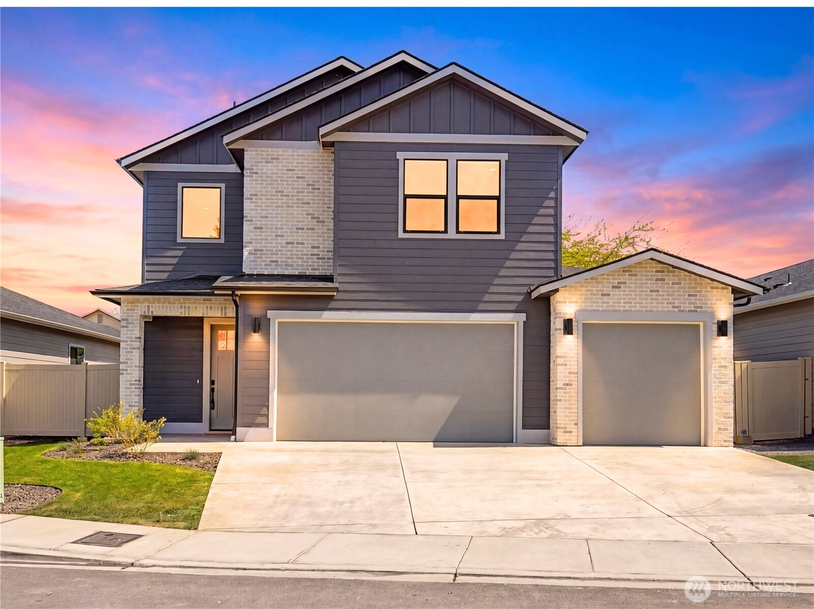 585 Perry Avenue East Wenatchee WA 98802