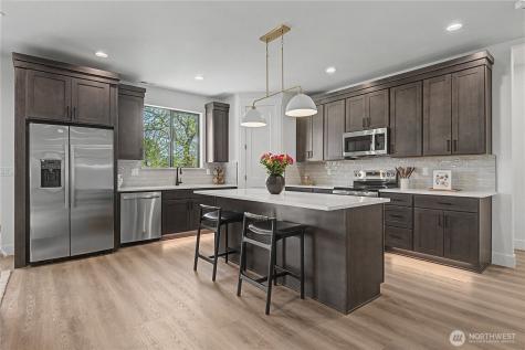 585 Perry Avenue East Wenatchee WA 98802