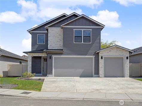 585 Perry Avenue East Wenatchee WA 98802