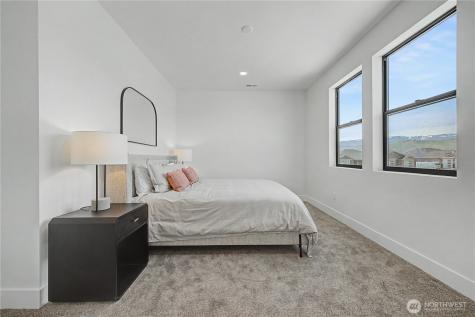 585 Perry Avenue East Wenatchee WA 98802