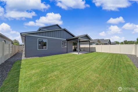 585 Perry Avenue East Wenatchee WA 98802