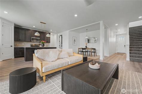 585 Perry Avenue East Wenatchee WA 98802