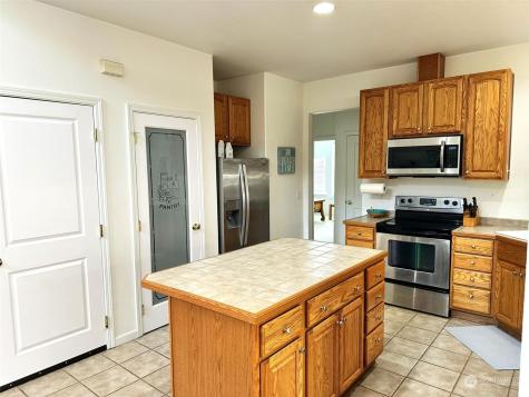 190 Ocean Shores Boulevard SW Ocean Shores WA 98569