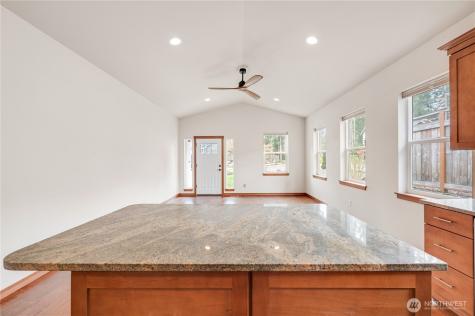 2233 E Rosecrans Court Port Townsend WA 98368