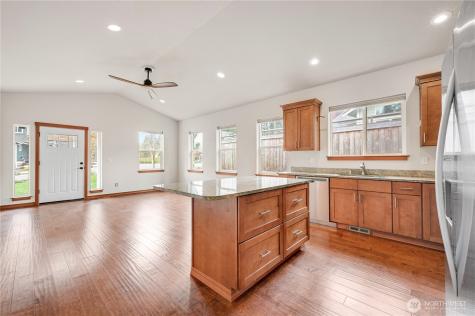 2233 E Rosecrans Court Port Townsend WA 98368