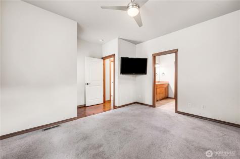 2233 E Rosecrans Court Port Townsend WA 98368