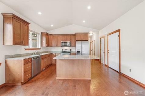 2233 E Rosecrans Court Port Townsend WA 98368