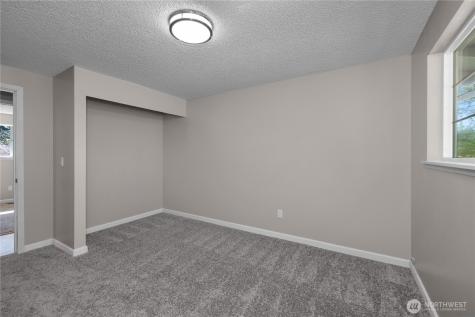 17326 SE 265th Street Covington WA 98042