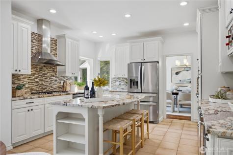 15885 SE 62nd Street Bellevue WA 98006