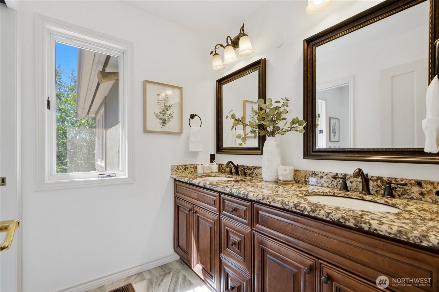 15885 SE 62nd Street Bellevue WA 98006