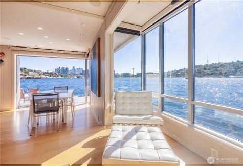 2017 Fairview Avenue E Seattle WA 98102