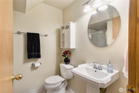 2113 NE 152nd Street Vancouver WA 98686
