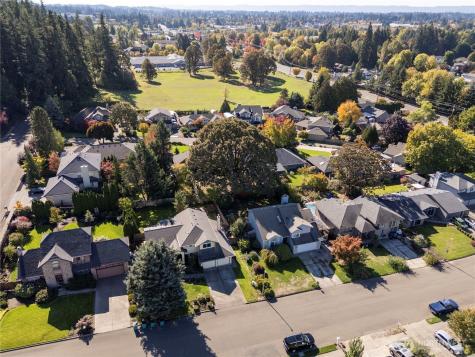 2113 NE 152nd Street Vancouver WA 98686