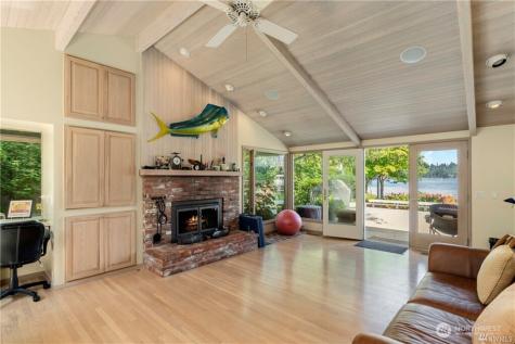 8428 N Mercer Way Mercer Island WA 98040