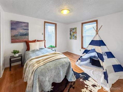 7660 S 126th Street Seattle WA 98178