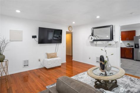 7660 S 126th Street Seattle WA 98178