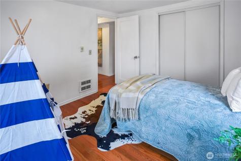 7660 S 126th Street Seattle WA 98178