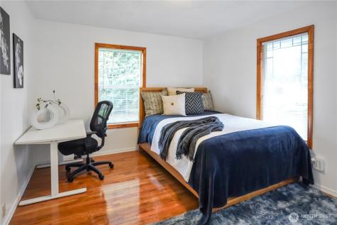 7660 S 126th Street Seattle WA 98178