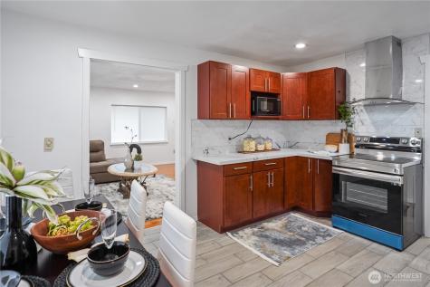 7660 S 126th Street Seattle WA 98178
