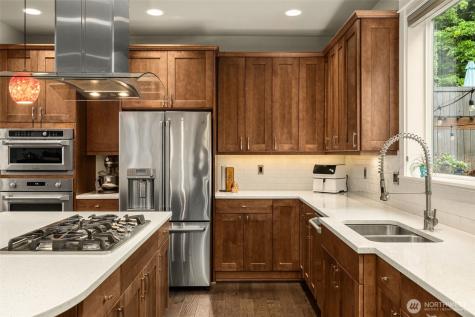 22997 SE 52nd Street Issaquah WA 98029