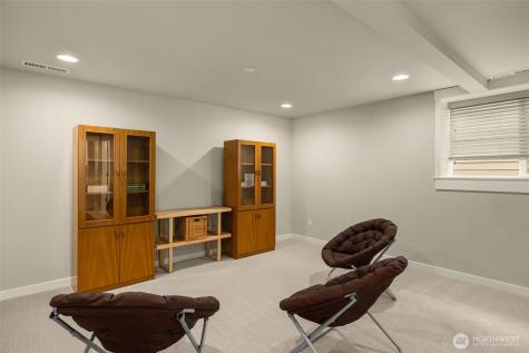 22997 SE 52nd Street Issaquah WA 98029