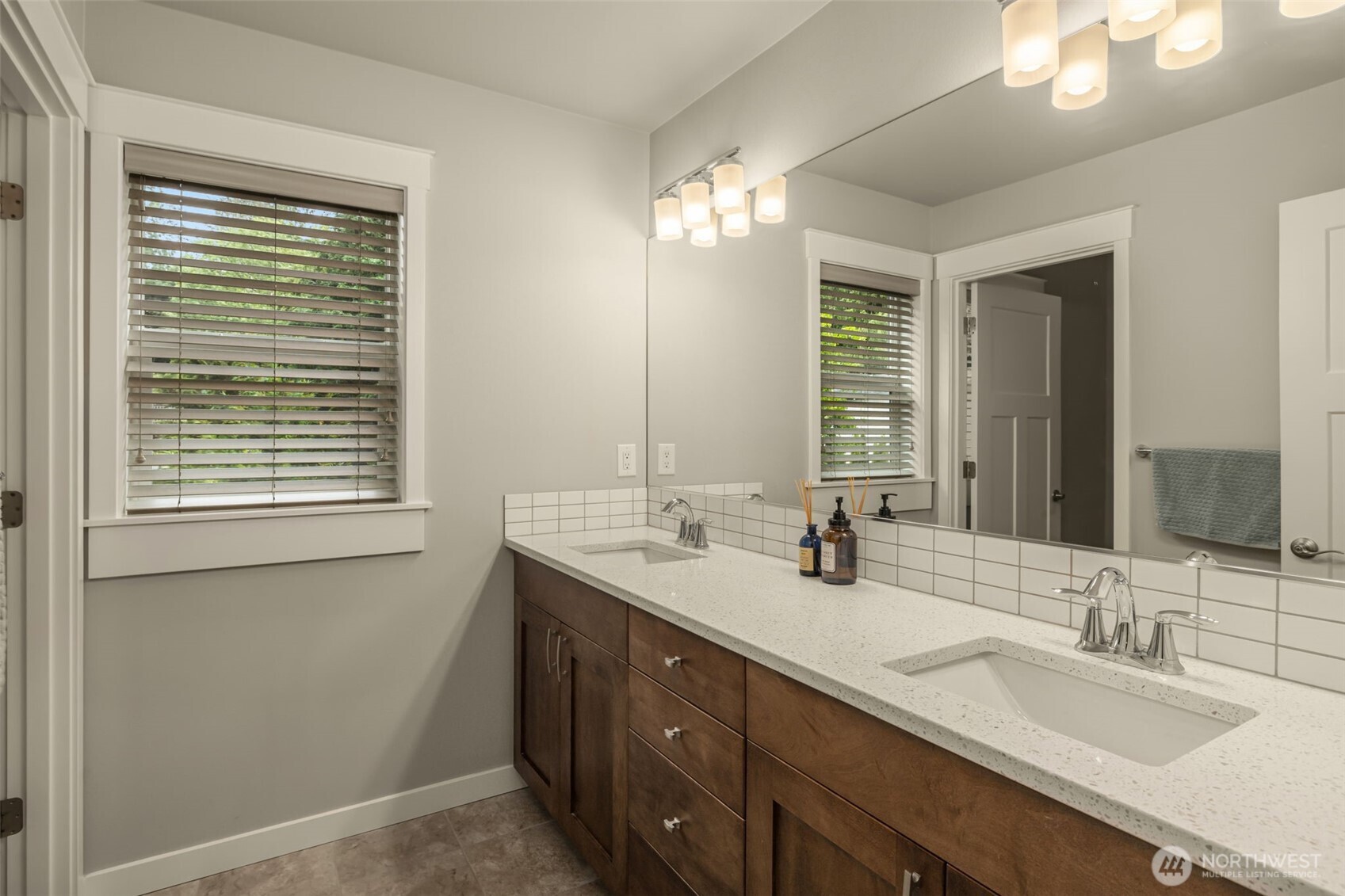 22997 SE 52nd Street Issaquah WA 98029