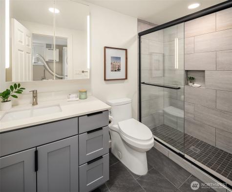 8205 18th Avenue NE Seattle WA 98115