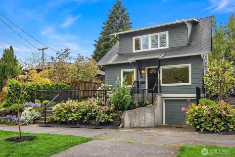 8205 18th Avenue NE Seattle WA 98115