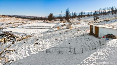 26200 N Wenas Road Ellensburg WA 98942