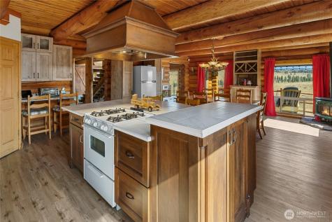 26200 N Wenas Road Ellensburg WA 98942