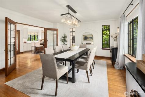 1105 Shenandoah Drive E Seattle WA 98112