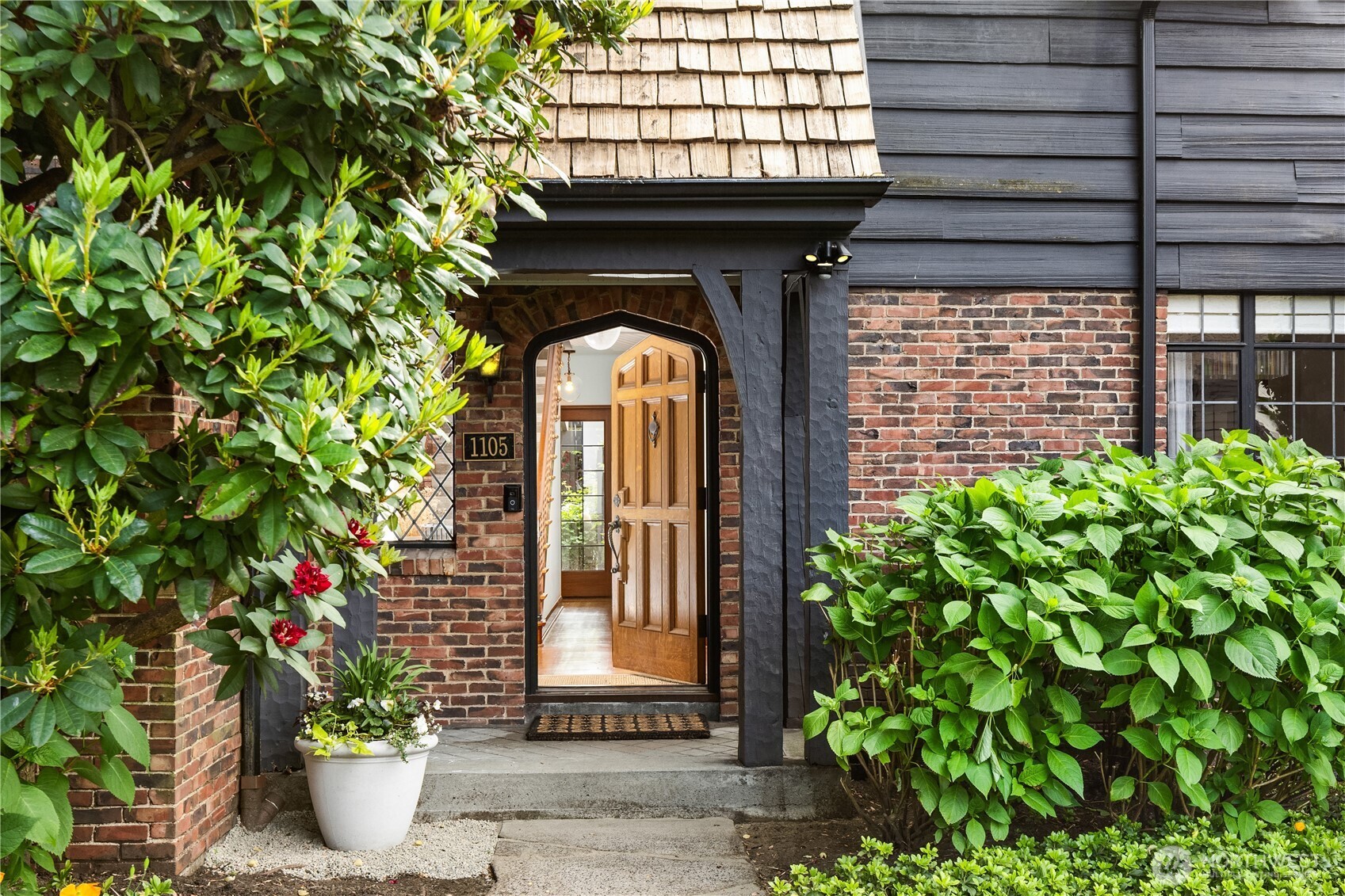 1105 Shenandoah Drive E Seattle WA 98112
