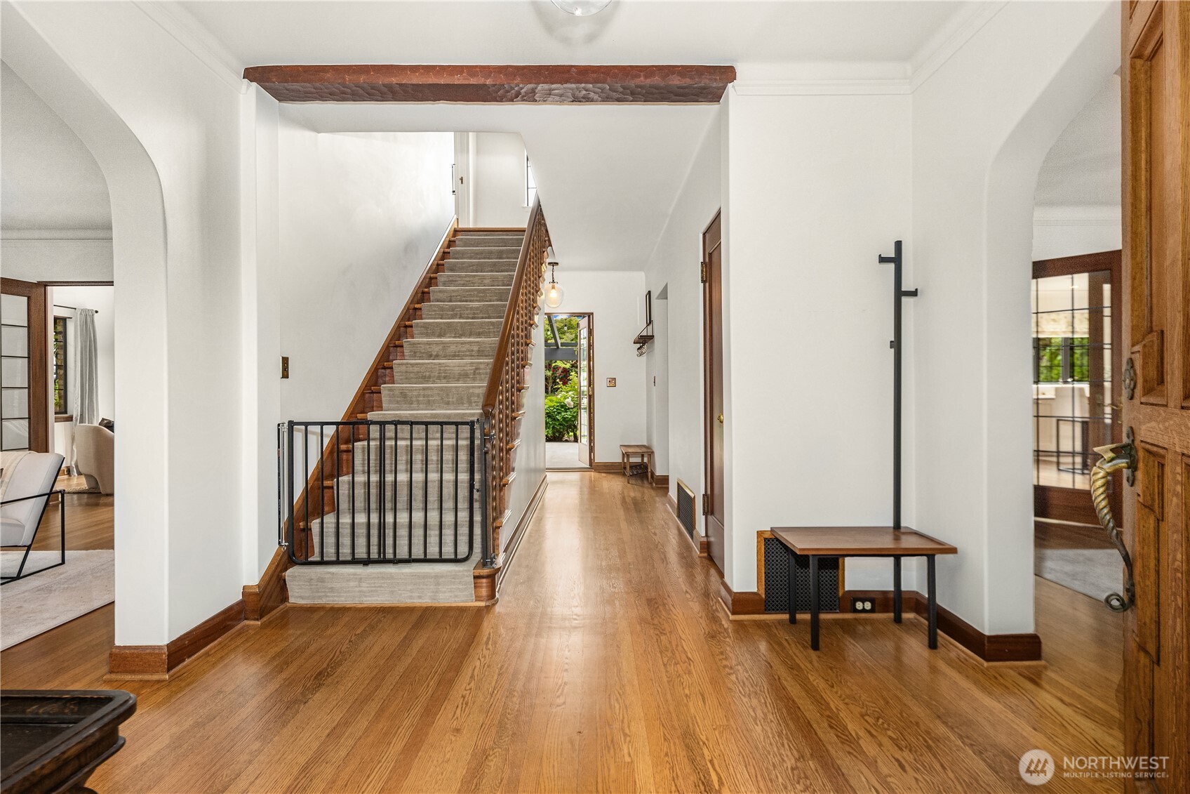 1105 Shenandoah Drive E Seattle WA 98112