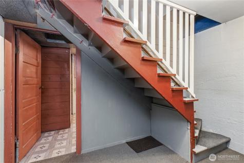 4903 S 31st Avenue Seattle WA 98108