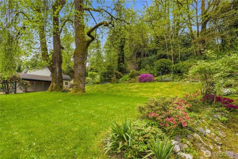 4903 S 31st Avenue Seattle WA 98108