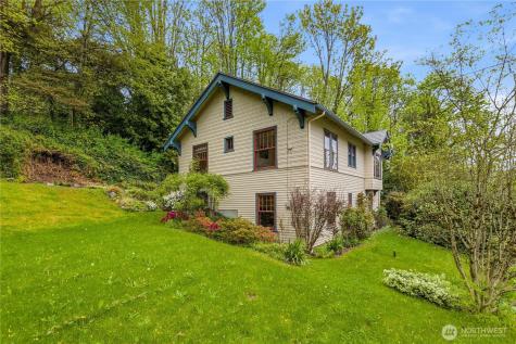 4903 S 31st Avenue Seattle WA 98108
