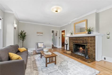 4903 S 31st Avenue Seattle WA 98108