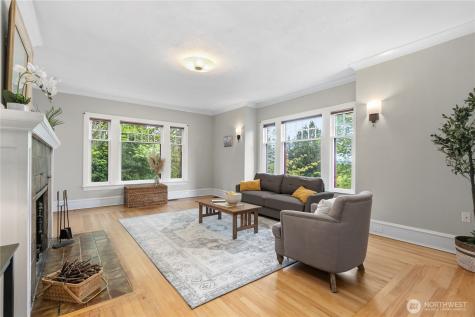 4903 S 31st Avenue Seattle WA 98108