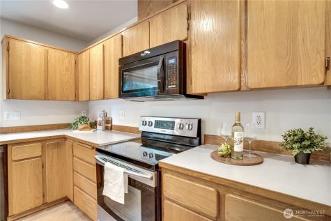 17317 94th Avenue Ct E Puyallup WA 98375
