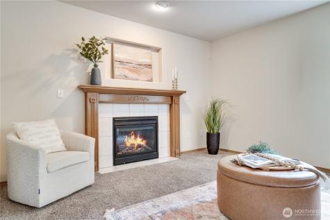 17317 94th Avenue Ct E Puyallup WA 98375