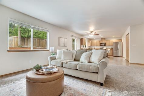 17317 94th Avenue Ct E Puyallup WA 98375